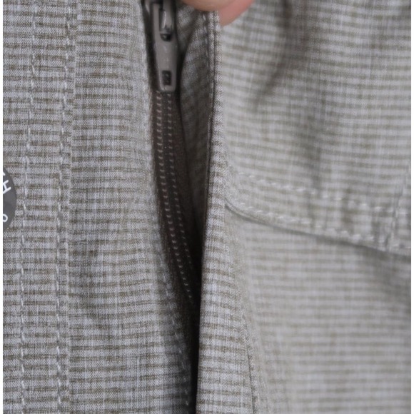 Duluth Trading Co Men's M Check Button Down Shirt Short Sleeve Cotton Outdoor - Picture 5 of 9